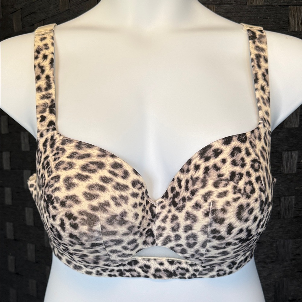 Cacique Animal Print Bra in Black and Cream 40D